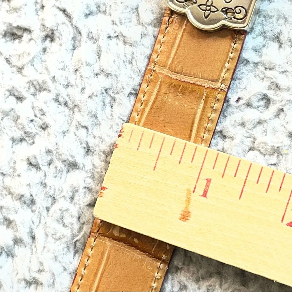 Womens fashion Belt with Silver Buckle size L35'' x‎ W1''